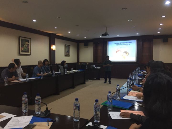 Juru Bahasa Kepolisian dan&nbsp;Pengadilan